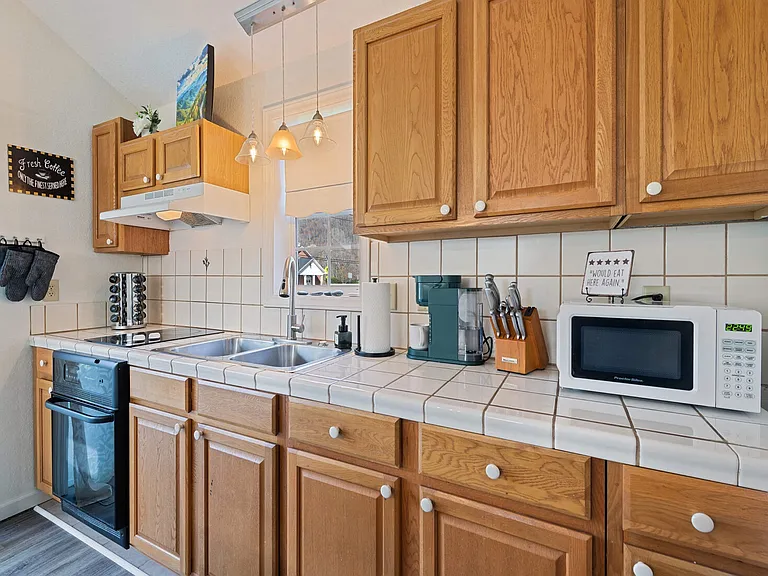 3695 Soco Rd — Photo 5