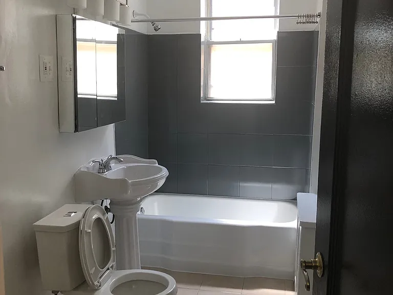 4451 N Drake Ave #1 — Photo 9