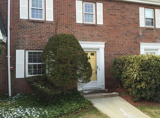 26 Jennifer Ln, Stoughton, MA 02072