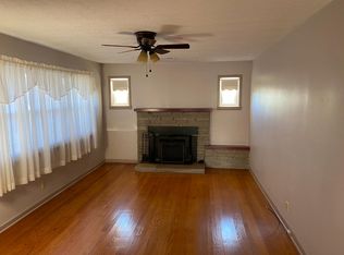 877 V I Ranch Rd, Bristol, TN 37620