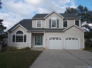 691 Cutter Ln, Manahawkin, NJ 08050