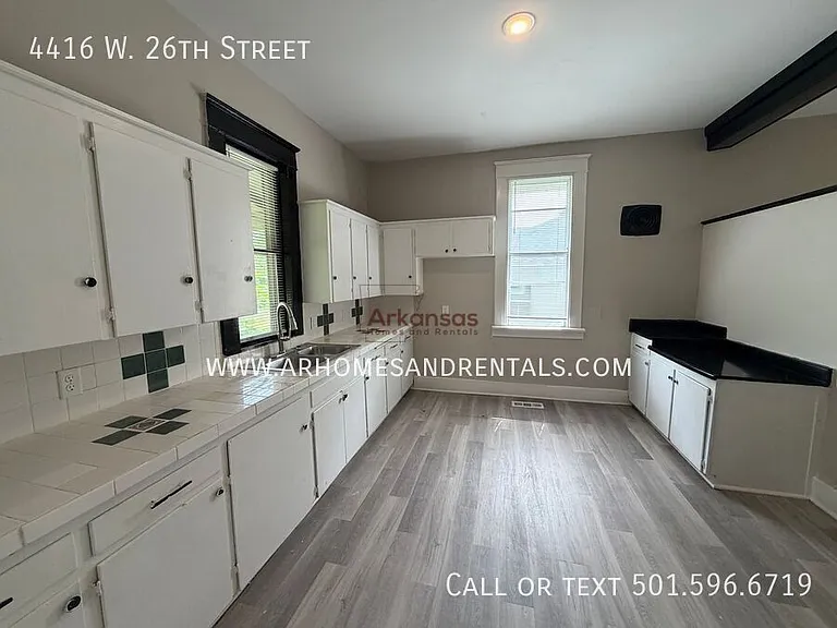 4416 W 26th St — Photo 6