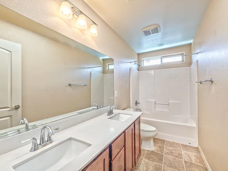 6729 Upper Mesa Ct — Photo 16