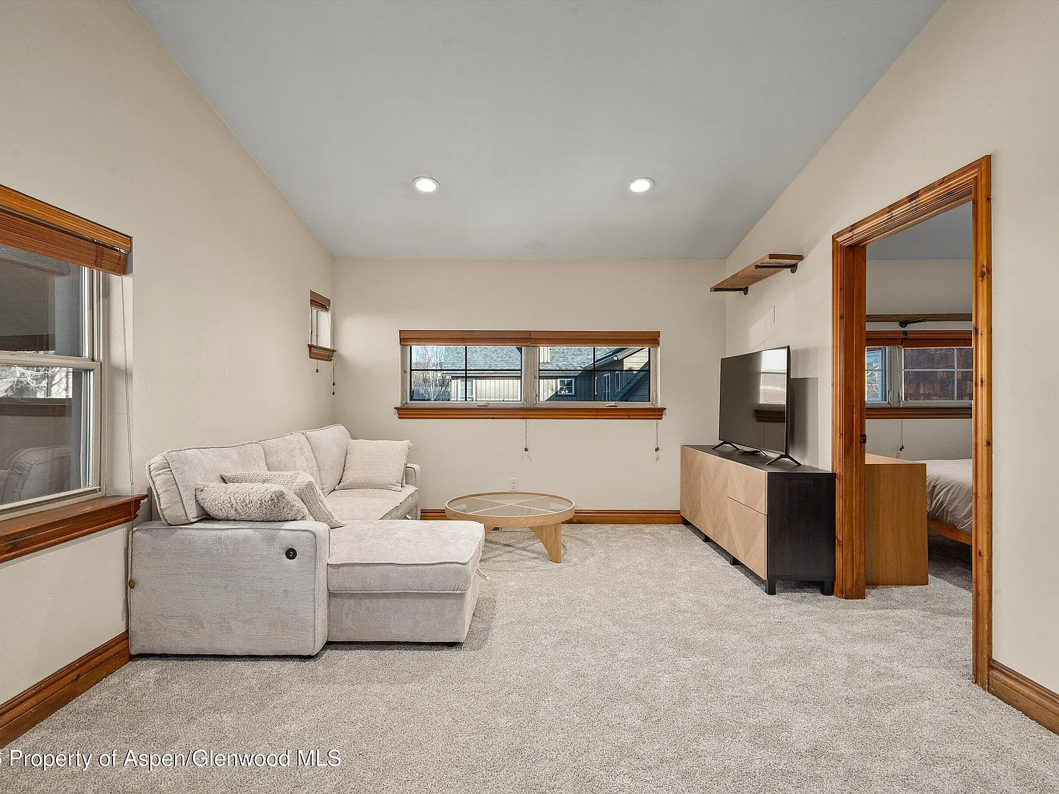1 bed, 1.0 bath, 644 sqft, $2,950 — Photo 3
