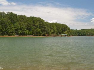 327 Kimberly Dr, Martin, GA 30557