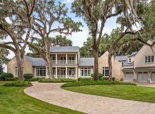 420 Pikes Bluff Dr, Saint Simons Island, GA 31522