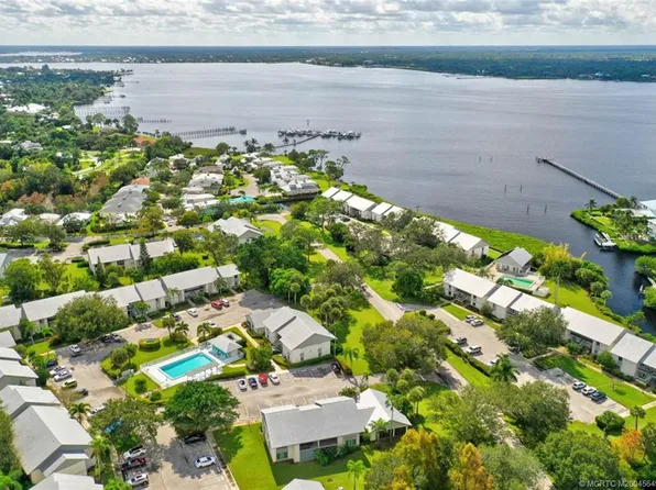 2273 NW 22nd Ave APT 104, Stuart, FL 34994