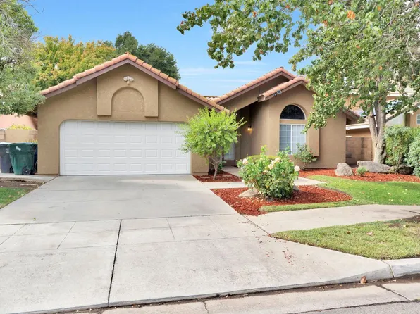 2050 Sundance Ln, Madera, CA 93637