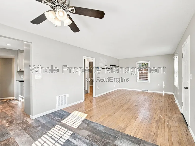 1770 W Beekman Pl — Photo 5
