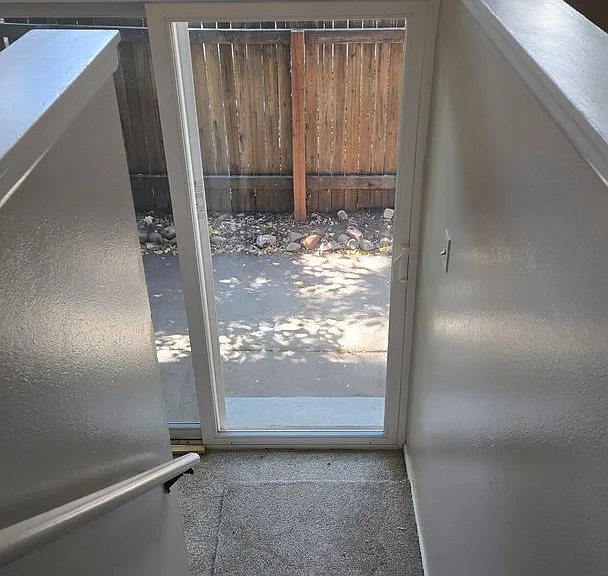 1842 Canyon Blvd — Photo 13