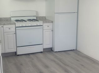 210 W Kildare St, Lancaster, CA 93534