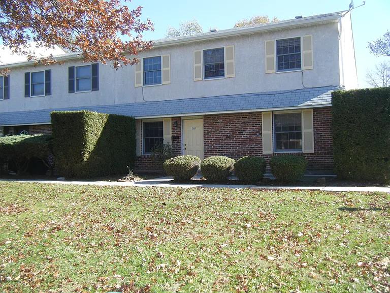 2513 Whitpain Hls — Photo 14