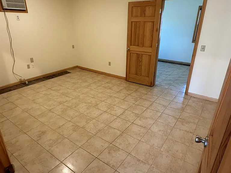 1055 Bruynswick Rd — Photo 31