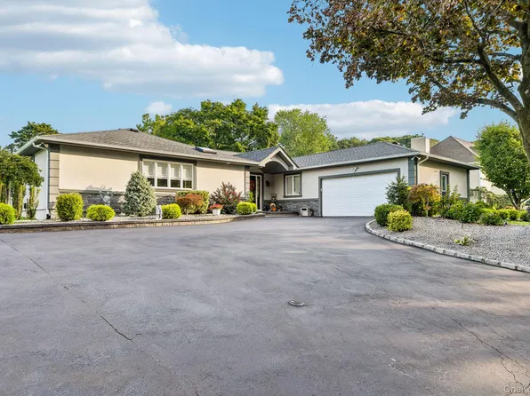 5 Corwin Court, Dix Hills, NY 11746