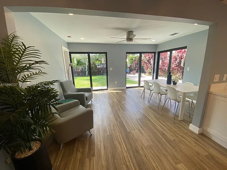 234 Avalon Ave — Photo 4