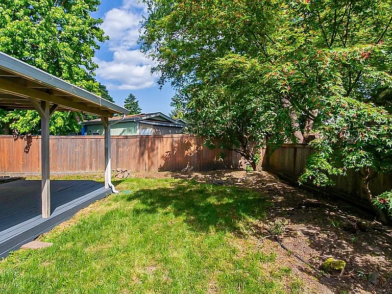 11740 SW 92nd Ave — Photo 10