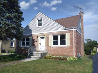 513 N Elm St, Mount Prospect, IL 60056