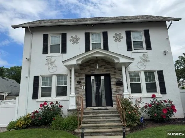 133 S Prospect Ave, Bergenfield, NJ 07621