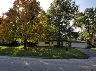 11062 2nd St, Roscoe, IL 61073