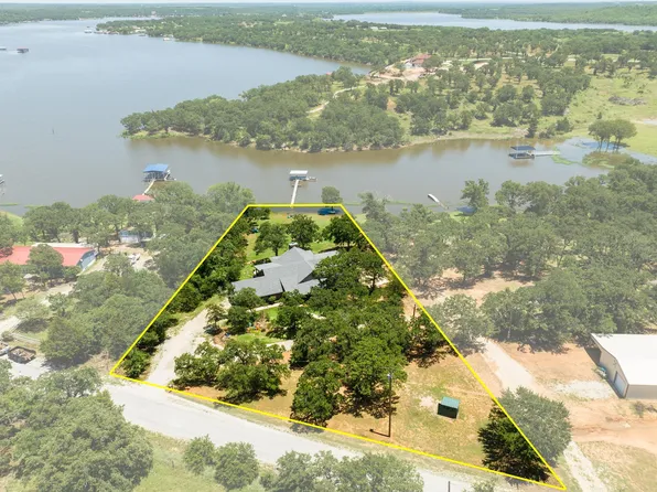 506 Roberts Cut Off Rd, Bowie, TX 76230