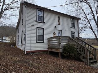3684 Teaberry Rd, Ronceverte, WV 24970