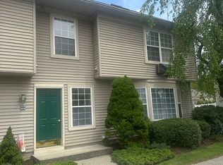 42 Glen Ridge Ct #42, New Milford, CT 06776