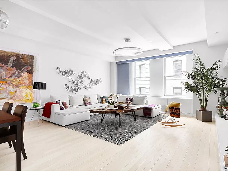 1st image of 15 Broad St APT 1530