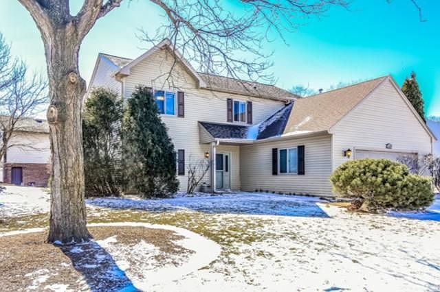 1st image of 2219 Warwick Ln