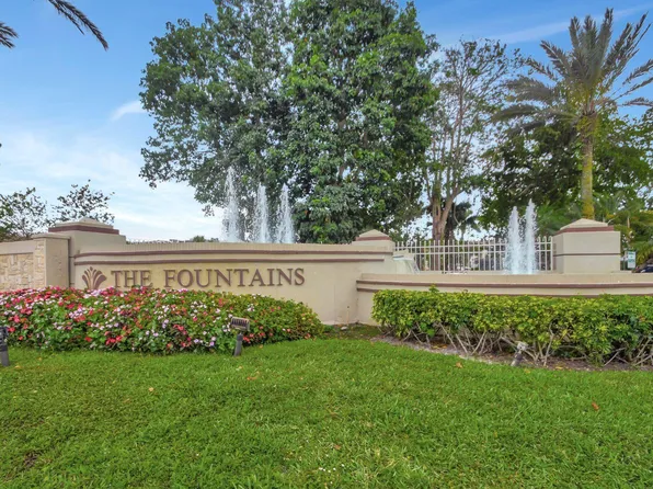 4702 Fountains Drive S #105, Lake Worth, FL 33467