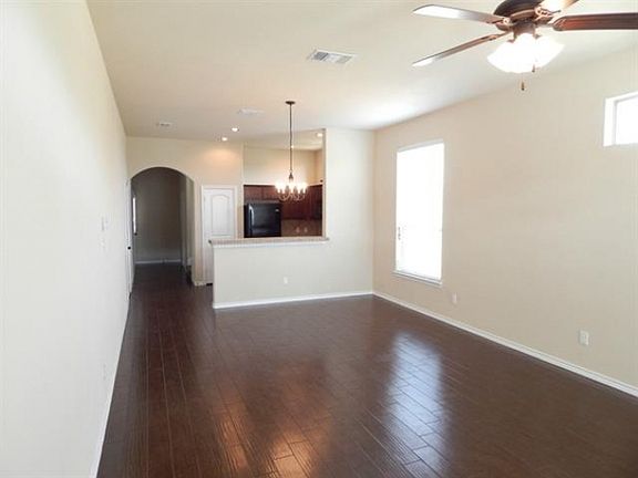 4th image of 191 Creekside Villa Dr