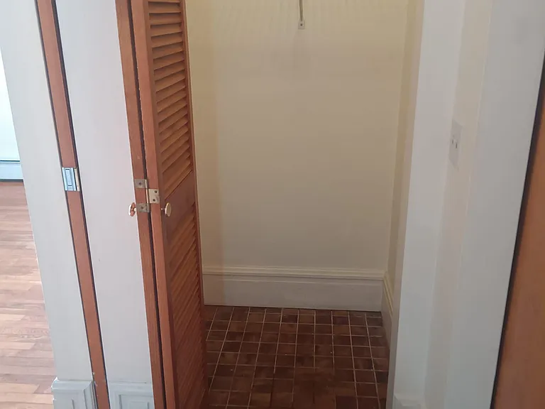 27 Ogden St #2 — Photo 74