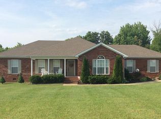 310 Britney Cir, Summertown, TN 38483