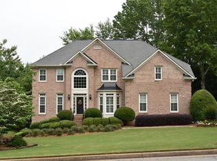 13020 Magnolia Crescent Dr, Roswell, GA 30075