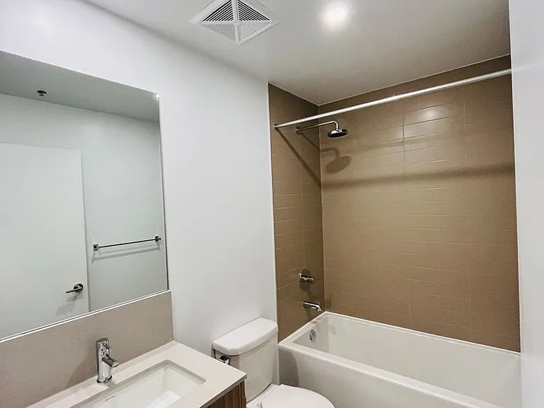1787 Saint Clair Ave W #325 — Photo 7