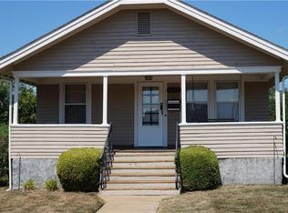 13012 10th St, Grandview, MO 64030