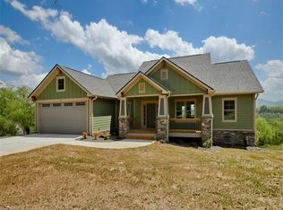 210 Ridgeview Rd, Alexander, NC 28701