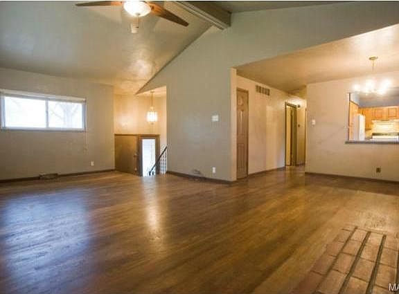 3rd image of 1162 Mozart Dr