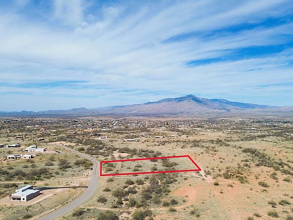 2nd image of 24ACRE W Conaway Cir #201
