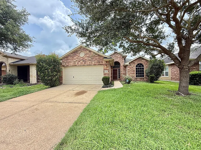7323 Boerne Creek Dr — Photo 36