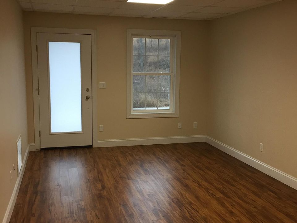 82 Brownstone Dr, WV 26505 Zillow