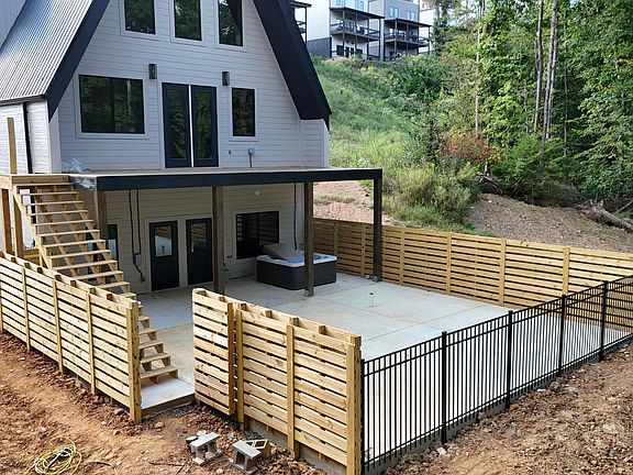 3rd image of 651 Longbow Way
