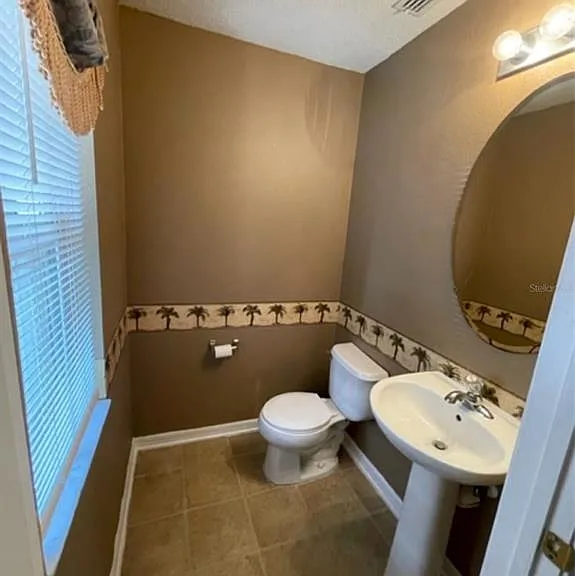 10934 Johanna Ave — Photo 16