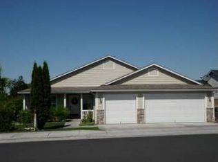 2149 NW Eucalyptus Dr, Hermiston, OR 97838