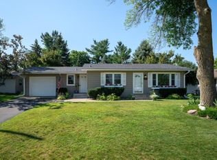 770 Stoughton Ct, Cannon Falls, MN 55009