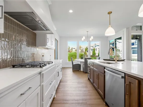 25212 W 92nd St, Lenexa, KS 66227