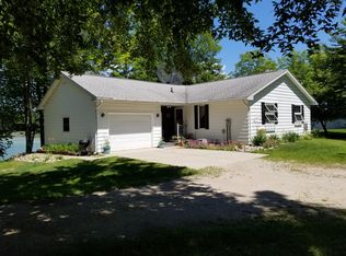 5630 Reynolds Rd, Cheboygan, MI 49721