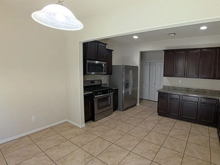 1651 Domino Dr SE — Photo 17