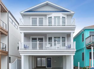 104 Delaware Ave, Long Beach, NY 11561
