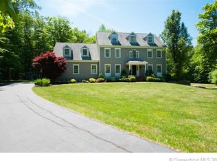 52 Wheatstone Rd, Madison, CT 06443