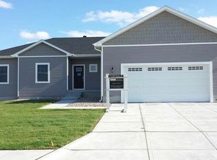 3813 Meadow Rd, Grand Island, NE 68803